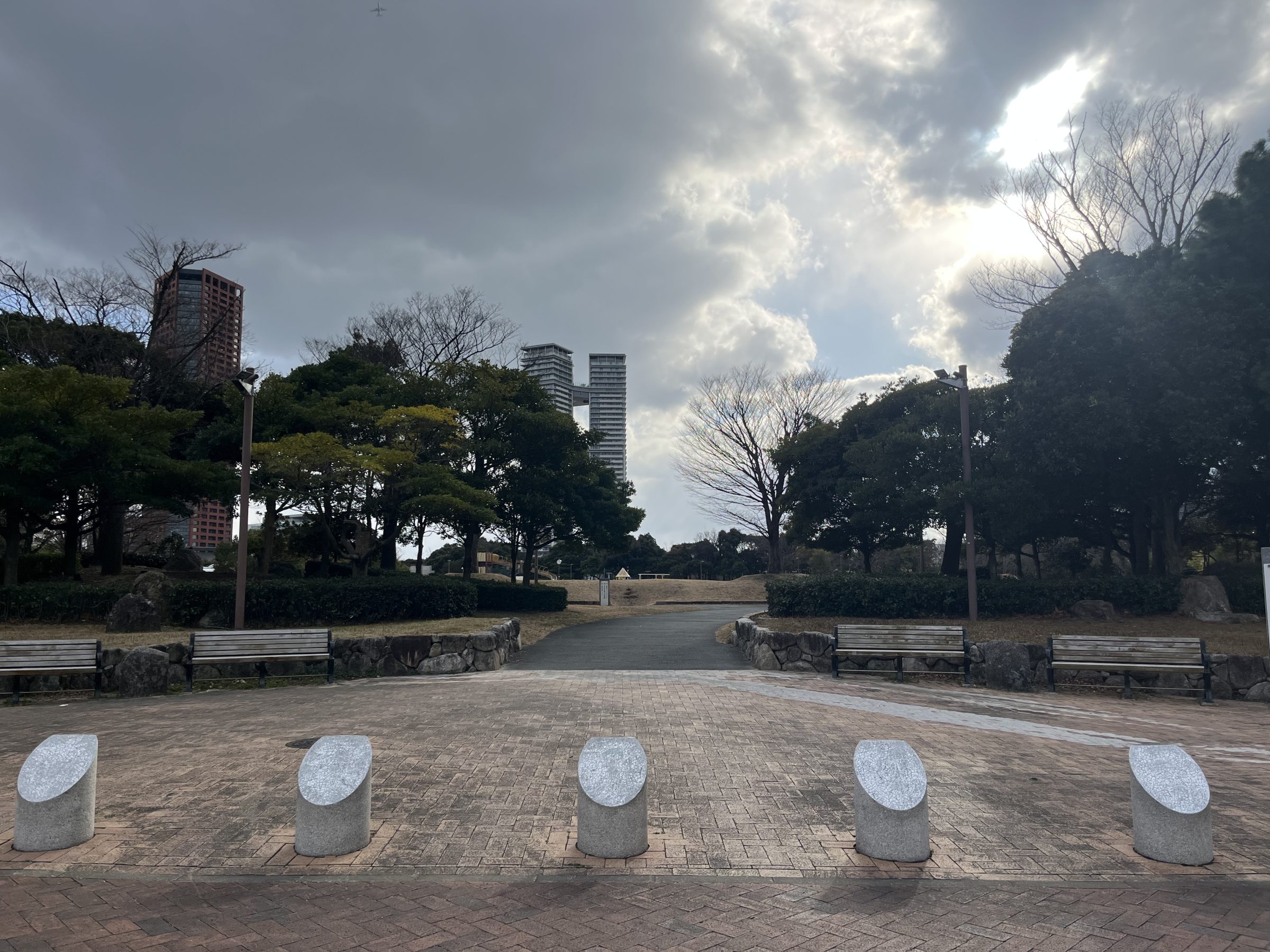 リベロスクウェア香住ヶ丘IX